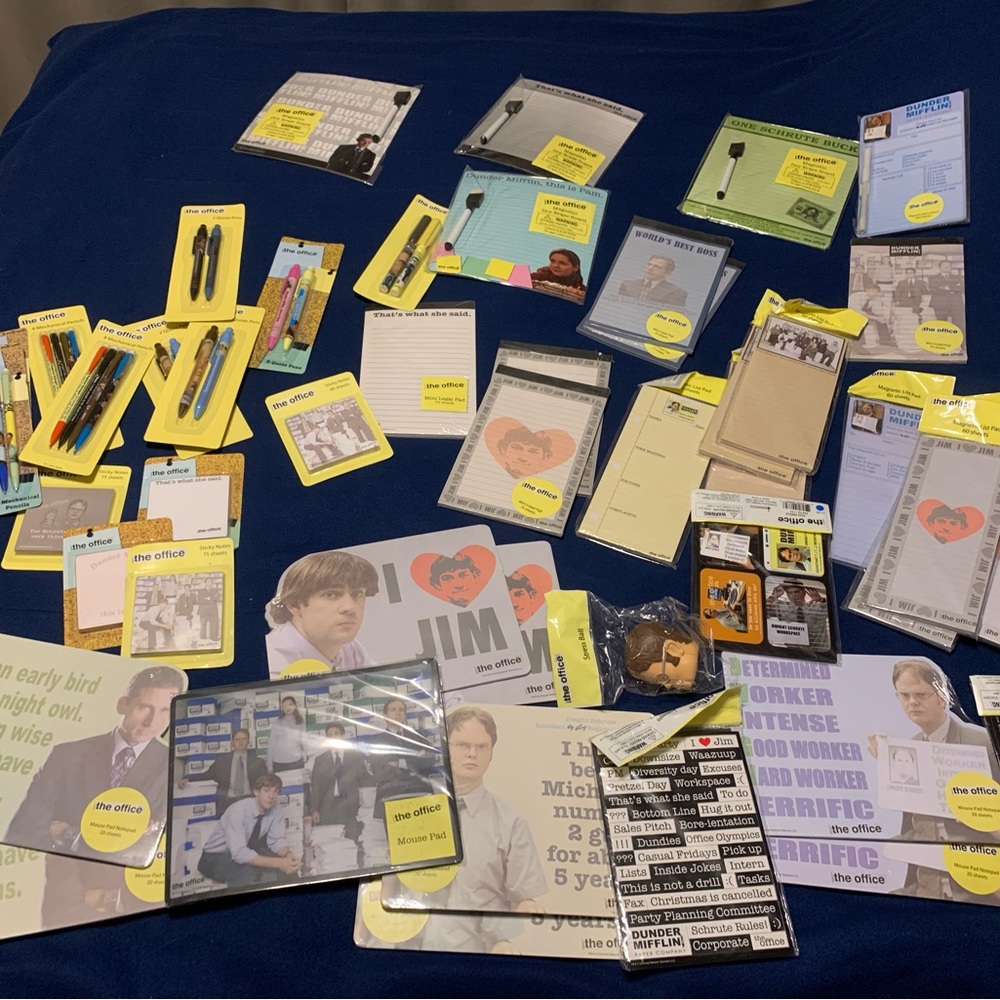 Lot of 45+ The Office items
